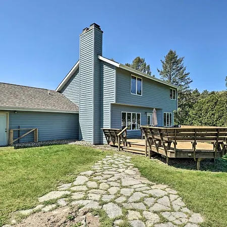 Coloma Escape Pool, Hot Tub Less Than 1 Mi To Lake!